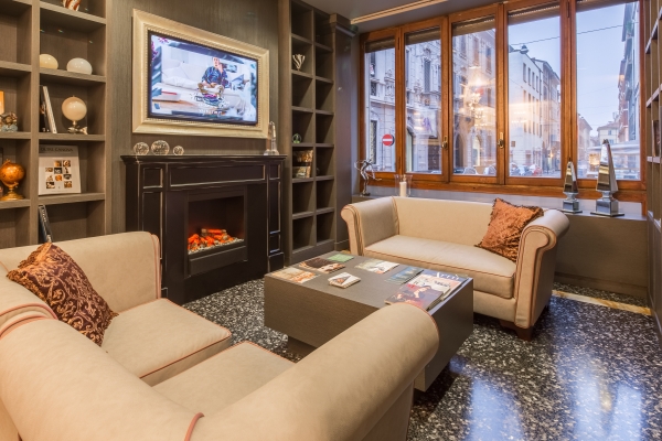 Hotel Grande Albergo Roma (Piacenza)